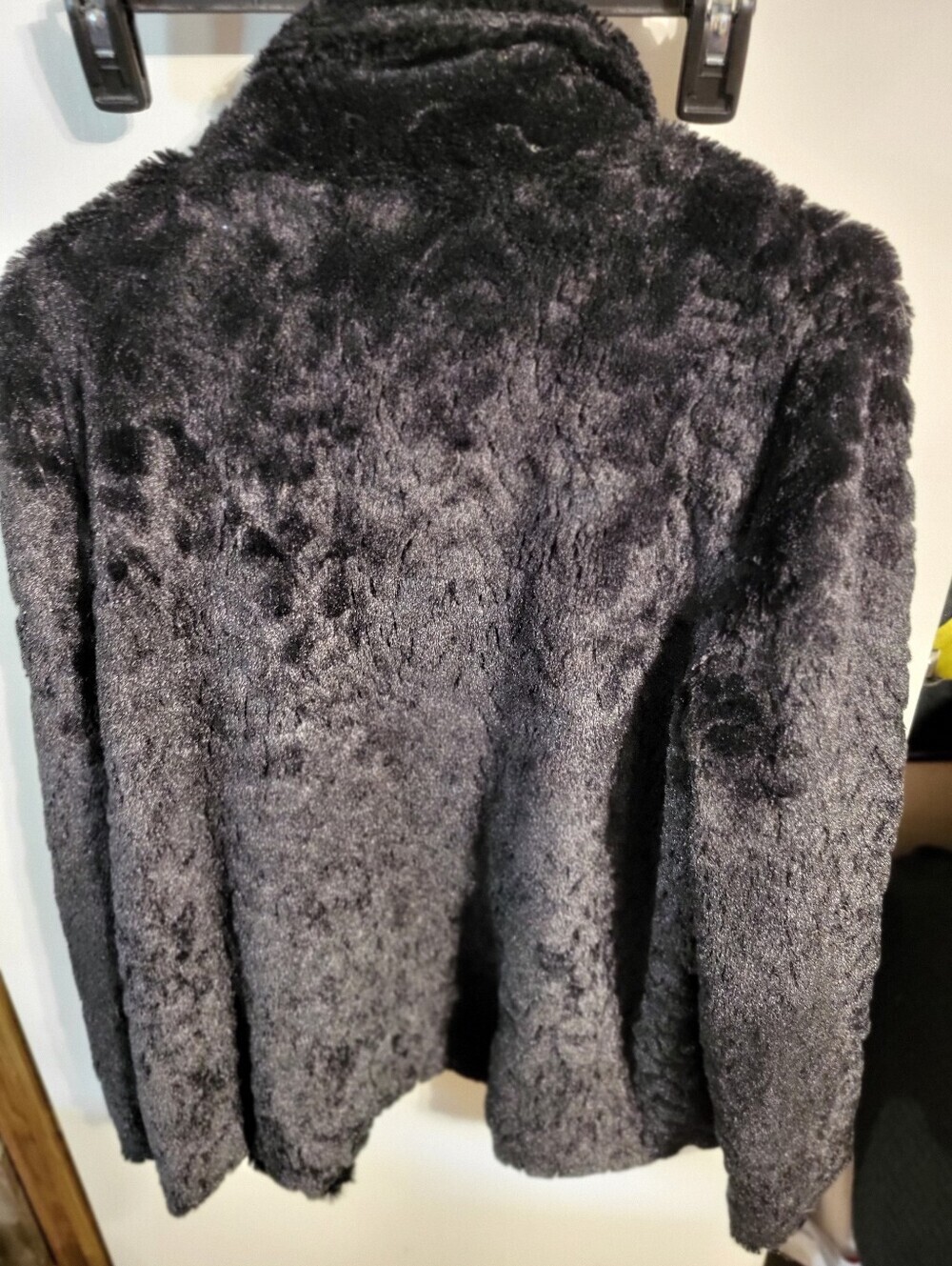 BETSEY JOHNSON VEGAN FUR JACKET SZ XL - Picture 2 of 5